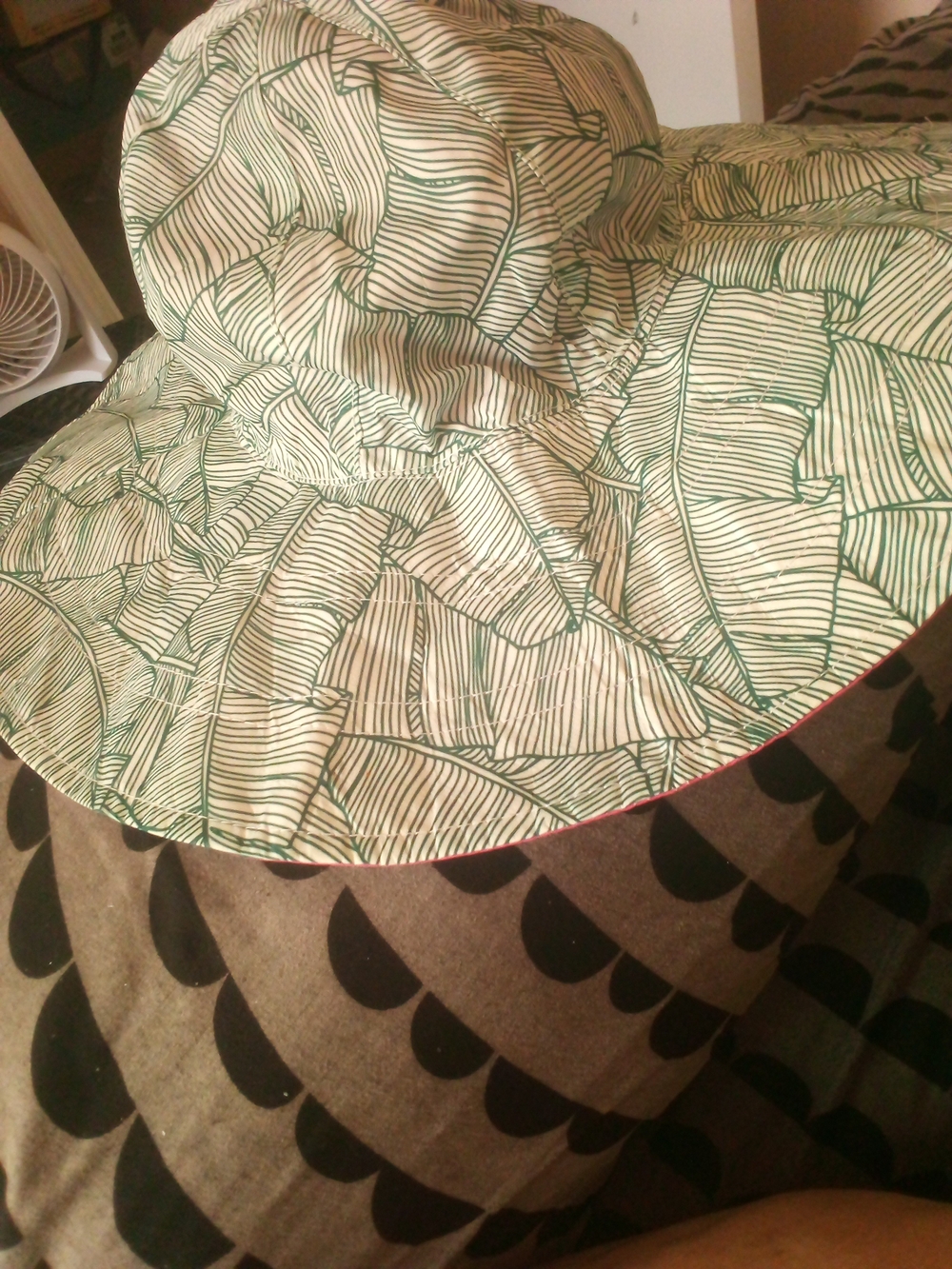 Wide Brim Sun Hat in Cream with Green Leaf Line Print